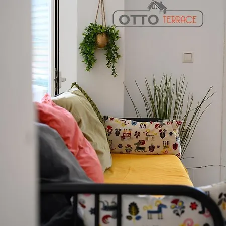 Villa Otto Terrace Kompitsion